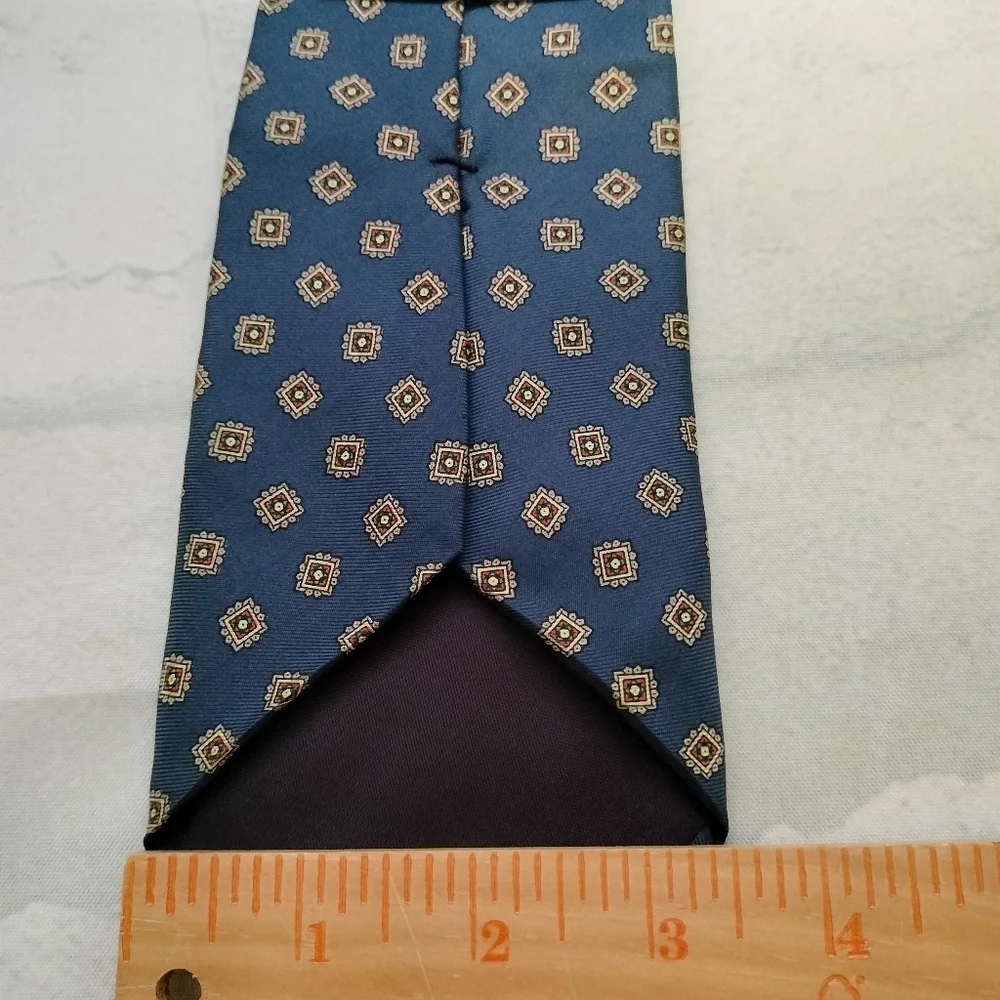 Lands' End Silk Men's Tie Necktie Blue Geometric Square Handsewn Classic Formal